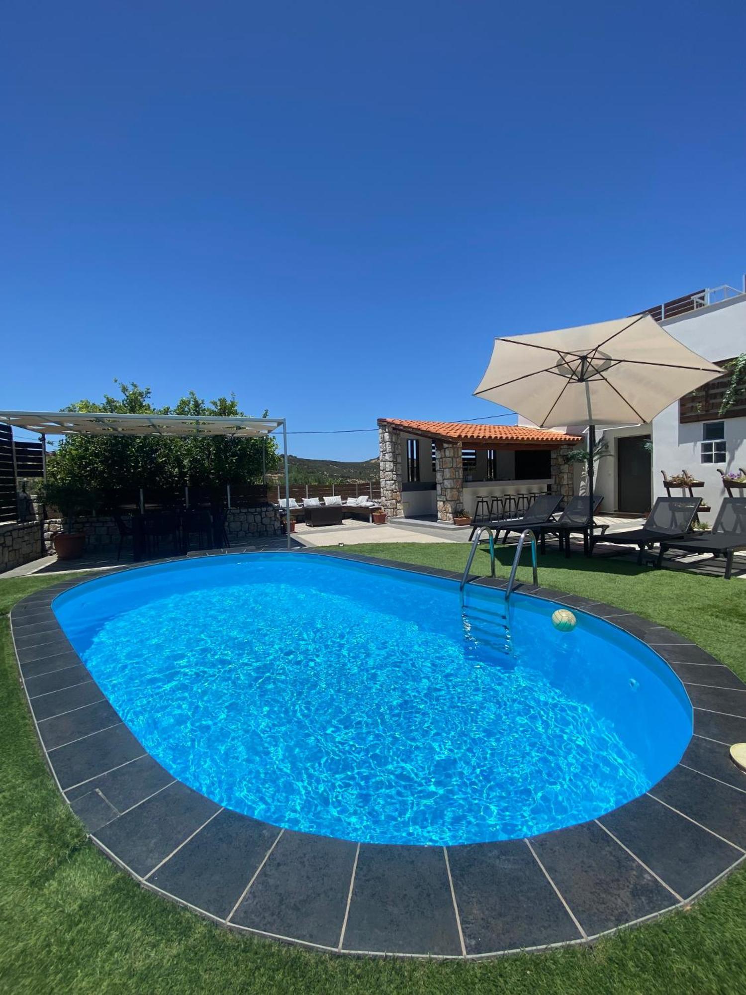 Casa Christina-Luxury Villa Kíssamos Екстериор снимка